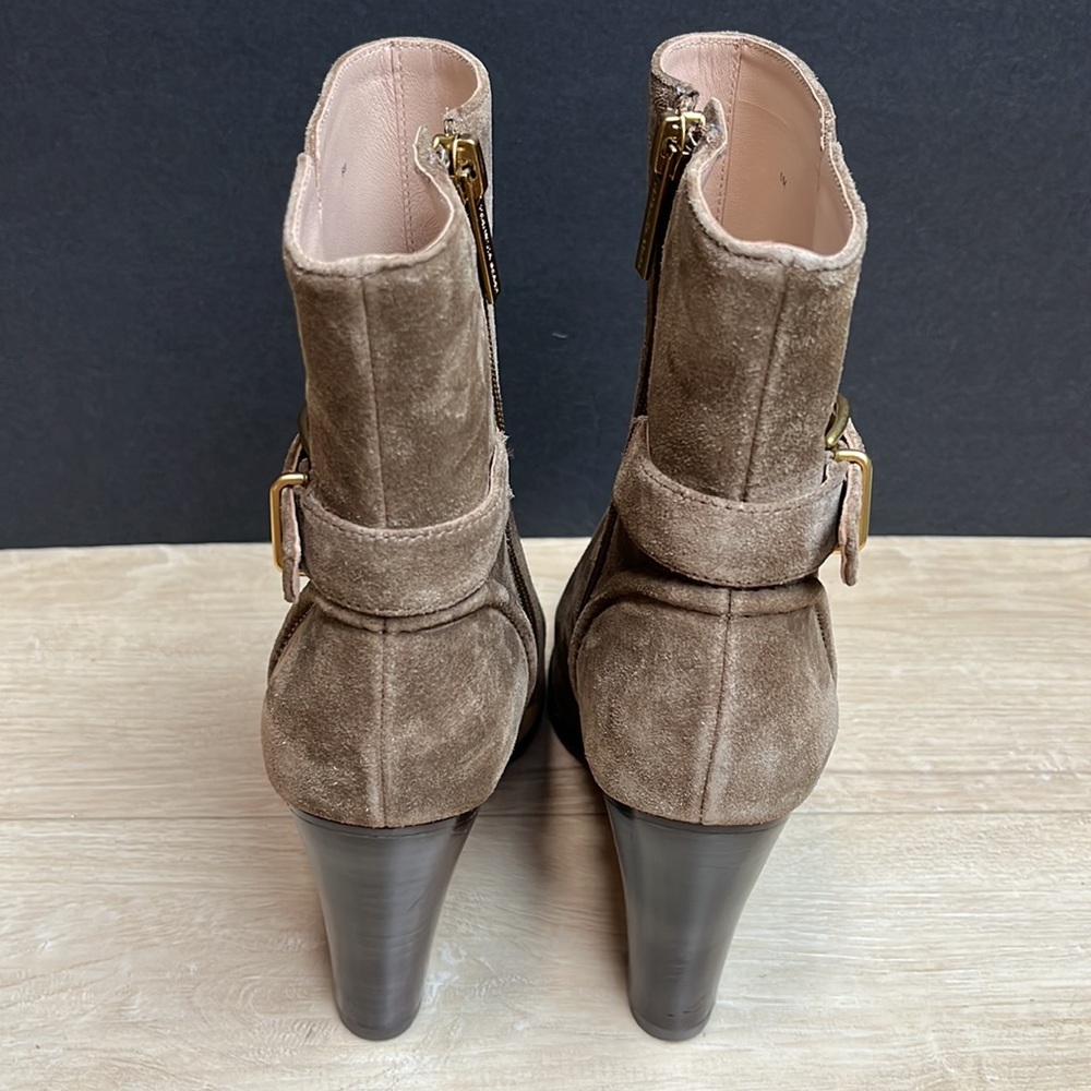 Veronica Beard Women's Viv Mocha Brown Suede Booties Ankle boots, size 6 - Picture 6 of 9